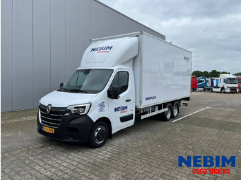 Camión caja cerrada RENAULT Master