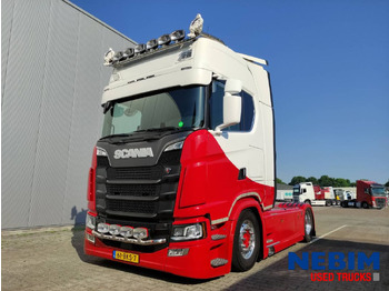 Cabeza tractora SCANIA S 730