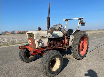 Tractor David Brown 880: foto 1