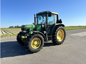 Tractor JOHN DEERE 6400