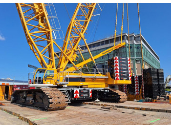 Grúa sobre orugas DEMAG CC-series