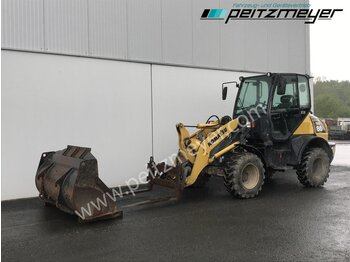 Cargadora de ruedas KOMATSU WA80