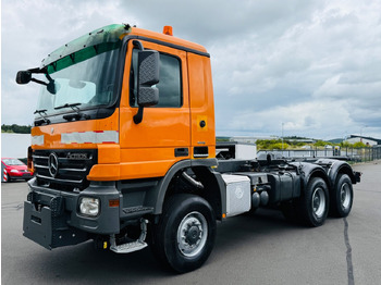 Camión chasis MERCEDES-BENZ Actros