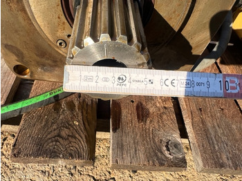 Bomba hidráulica para Excavadora de cadenas CATERPILLAR: foto 3