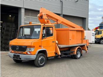 Camión con plataforma elevadora MERCEDES-BENZ Vario