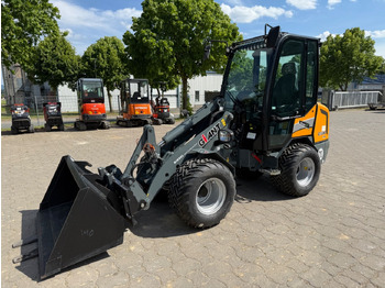 Leasing de  Giant G2500 HD X-TRA, Bj 20, SW, Schaufel, Gabel Giant G2500 HD X-TRA, Bj 20, SW, Schaufel, Gabel: foto 1