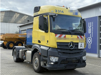 Cabeza tractora MERCEDES-BENZ Actros 1846