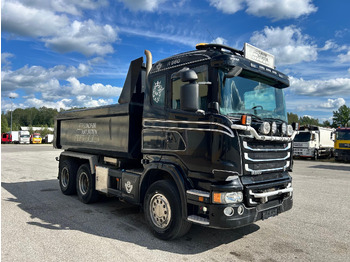 Camión volquete SCANIA R 560