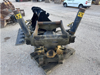 Rotor basculante ENGCON EC 30 - S80 GR30 -S80 - SVAB Engcon Rototilt - Tiltrotator: foto 3