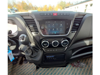 Camión chasis nuevo Iveco Daily 72C18H/P DK 4x2 Daily 72C18H/P DK 4x2, Nebenantrieb, Mehrfach Vorhanden!: foto 3 Camión chasis nuevo Iveco Daily 72C18H/P DK 4x2 Daily 72C18H/P DK 4x2, Nebenantrieb, Mehrfach Vorhanden!: foto 3