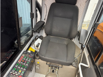 Leasing de MAN TGS 26.440 6x2-4 BL TGS 26.440 6x2-4 BL, Lenk-/Liftachse, Krankabine, Kran Epsilon Q150Z96 MAN TGS 26.440 6x2-4 BL TGS 26.440 6x2-4 BL, Lenk-/Liftachse, Krankabine, Kran Epsilon Q150Z96: foto 2 Leasing de MAN TGS 26.440 6x2-4 BL TGS 26.440 6x2-4 BL, Lenk-/Liftachse, Krankabine, Kran Epsilon Q150Z96 MAN TGS 26.440 6x2-4 BL TGS 26.440 6x2-4 BL, Lenk-/Liftachse, Krankabine, Kran Epsilon Q150Z96: foto 2