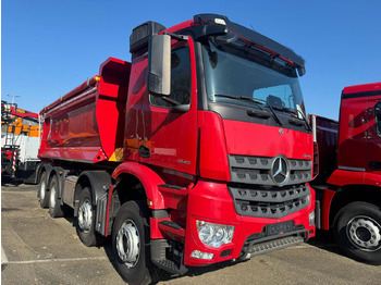 Dúmper MERCEDES-BENZ Arocs 4145