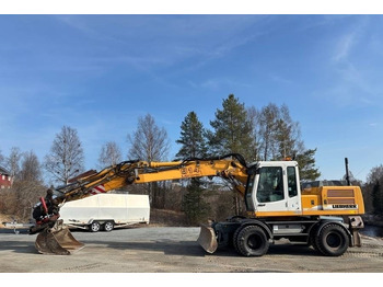 Excavadora de ruedas LIEBHERR A 914