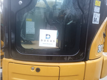 Excavadora de cadenas CATERPILLAR 303 ECR: foto 3 Excavadora de cadenas CATERPILLAR 303 ECR: foto 3