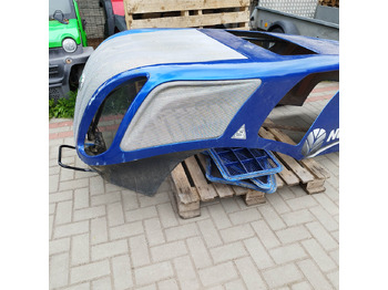 Carrocería y exterior NEW HOLLAND