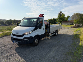 Camión grúa IVECO Daily 70c17
