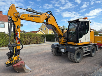 Excavadora LIEBHERR A 910