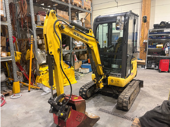 Excavadora NEW HOLLAND