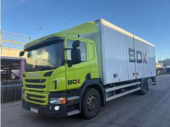 Camión caja cerrada SCANIA P 250