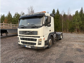 Camión VOLVO FM9