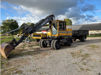 Excavadora VOLVO