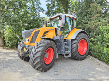 Tractor FENDT 828 Vario