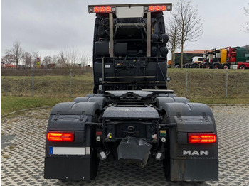 Cabeza tractora MAN TGX 41.640 8x4 Euro 6,Schwerlast 250t: foto 4 Cabeza tractora MAN TGX 41.640 8x4 Euro 6,Schwerlast 250t: foto 4