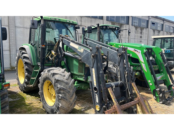 Tractor JOHN DEERE 6600