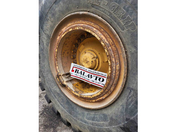 Llanta para Cargadora Volvo rims: foto 3