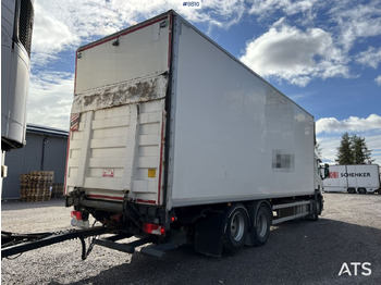 Camión caja cerrada Scania P400 Box truck with tail lift: foto 3