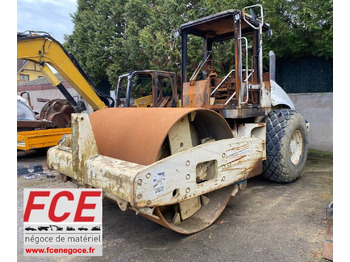 Compactador CATERPILLAR CS563E