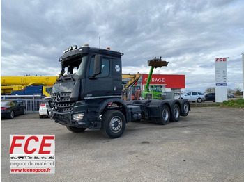 Camión chasis MERCEDES-BENZ Arocs