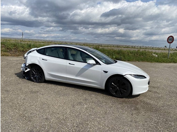 Coche Tesla MODEL 3 5YJ3 Carte Grise Française endommagée: foto 3