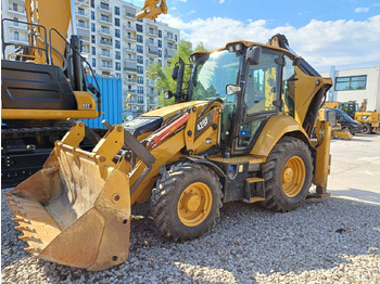 Retroexcavadora CATERPILLAR 428F2