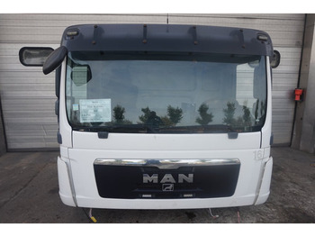 Cabina e interior MAN TGM