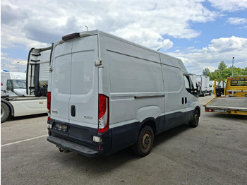 Furgoneta de pasajeros IVECO Daily 35S13V: foto 4