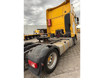 Cabeza tractora DAF XF460 4x2, Retarder, Euro 6, ALU Felgen: foto 3 Cabeza tractora DAF XF460 4x2, Retarder, Euro 6, ALU Felgen: foto 3