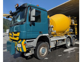 Camión hormigonera LIEBHERR