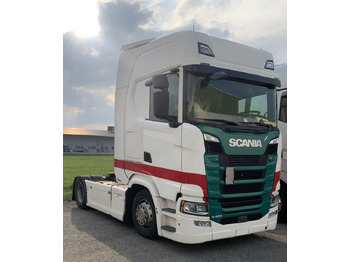 Cabeza tractora SCANIA S 450