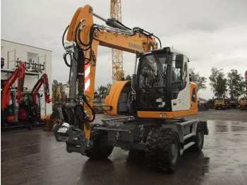 Excavadora de ruedas LIEBHERR A 916
