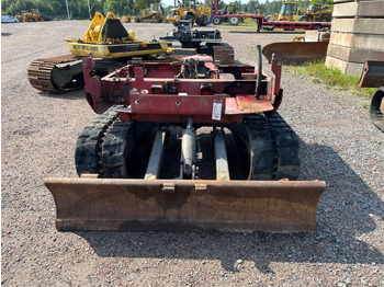 Miniexcavadora Takeuchi TB 145: foto 3