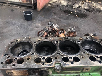 Motor y piezas JOHN DEERE