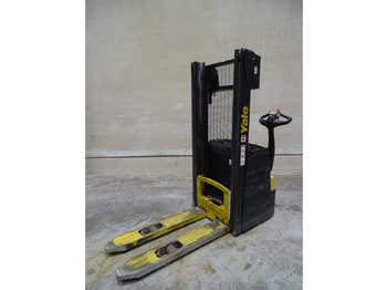 Apilador YALE