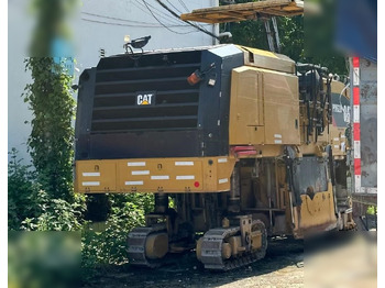 Fresadora en frío CATERPILLAR