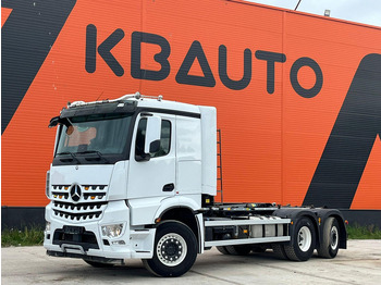 Camión multibasculante MERCEDES-BENZ Arocs