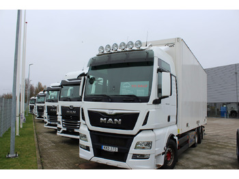 Camión caja cerrada MAN TGX 26.480