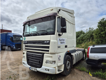 Cabeza tractora DAF XF 105 460