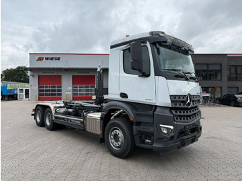 Camión multibasculante MERCEDES-BENZ Arocs 2651