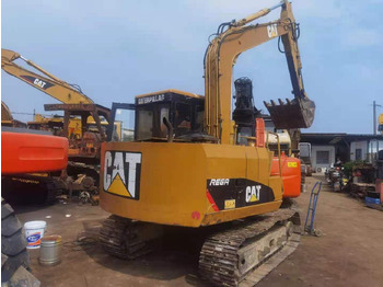 Excavadora de cadenas CATERPILLAR E70B: foto 3