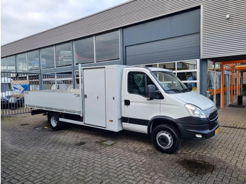 Caja abierta furgoneta IVECO Daily 70c21
